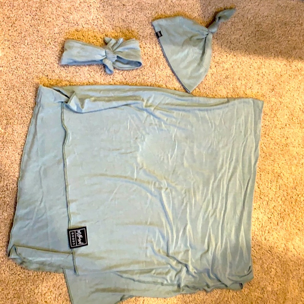 Milkmaid goods surprise gender swaddle set!